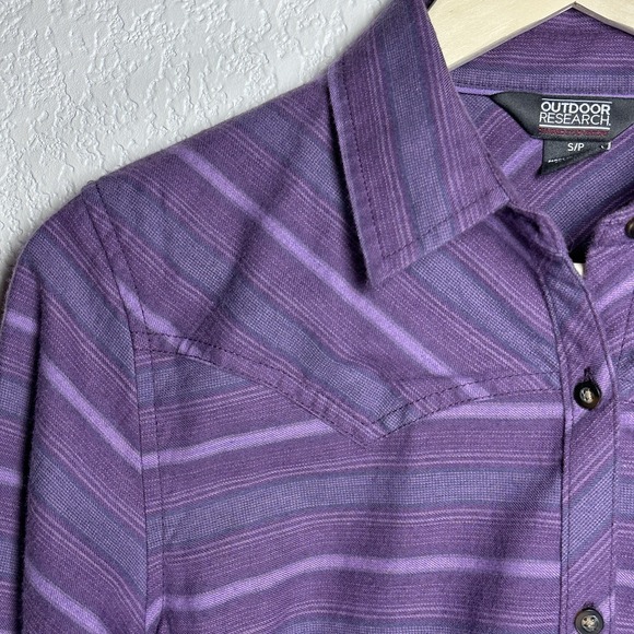 Outdoor Research Women's Pilchuck L/S Flannel Striped Western Shirt Purple Small - Picture 4 of 13